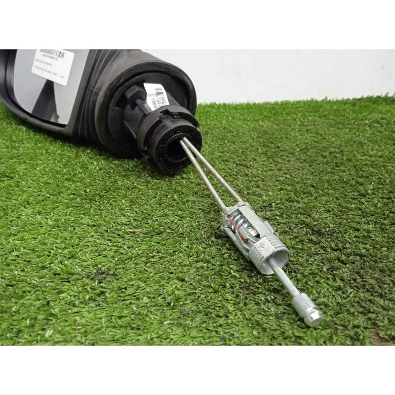 Recambio de retrovisor izquierdo para fiat punto berlina (188) 1.2 cat referencia OEM IAM  MANUAL NEGRO