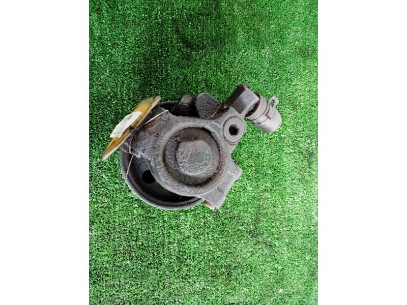 Recambio de bomba direccion para ford focus berlina (cak) 2.0 16v cat referencia OEM IAM   