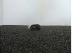 Recambio de mando elevalunas delantero derecho para opel astra g berlina 1.7 turbodiesel cat (x 17 dtl / 2h8) referencia OEM IAM