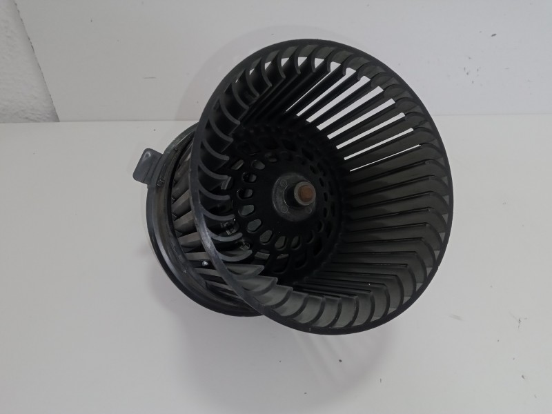 Recambio de motor calefaccion para peugeot 308 1.6 hdi fap cat (9hz / dv6ted4) referencia OEM IAM T1000588K  