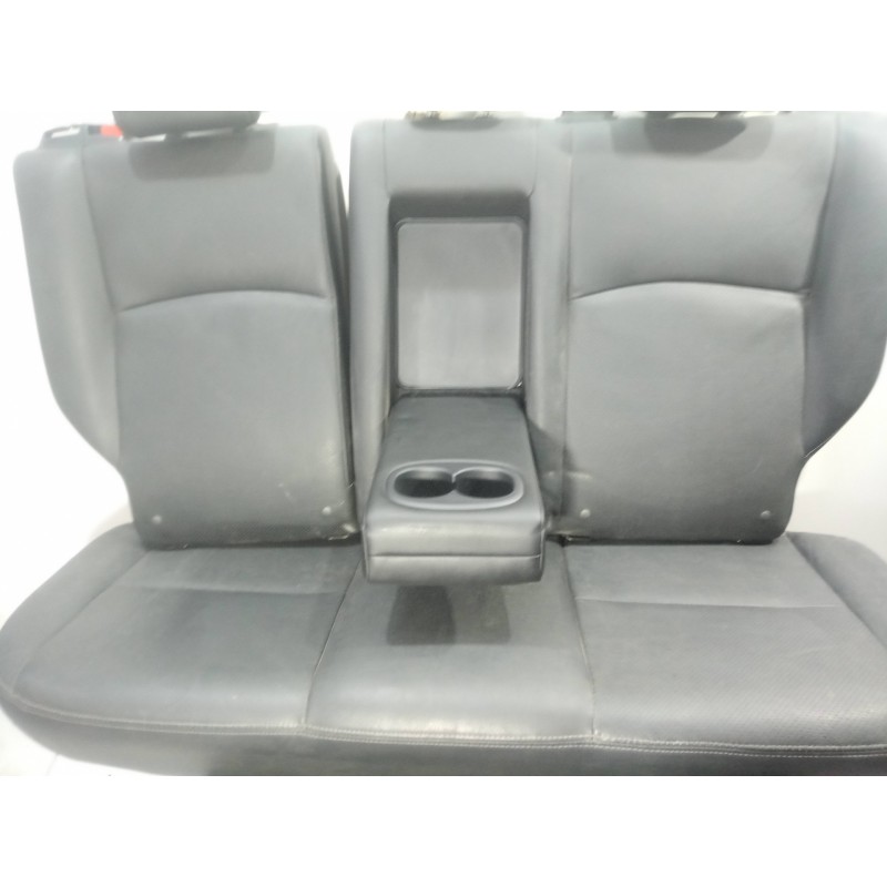 Recambio de asientos traseros para mitsubishi asx (ga0w) 2.2 di-d cat referencia OEM IAM  CUERO NEGRO 