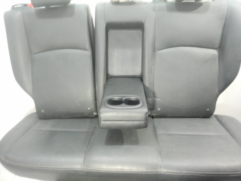 Recambio de asientos traseros para mitsubishi asx (ga0w) 2.2 di-d cat referencia OEM IAM  CUERO NEGRO 