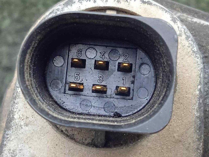 Recambio de caja mariposa para volkswagen passat berlina (3b3) 1.6 referencia OEM IAM 06B133062D-408238223002 6.PINES 