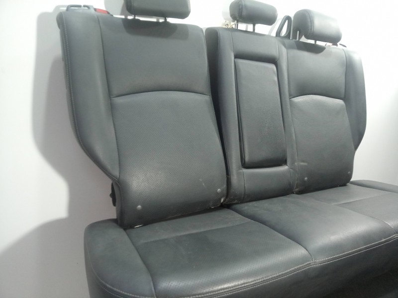 Recambio de asientos traseros para mitsubishi asx (ga0w) 2.2 di-d cat referencia OEM IAM  CUERO NEGRO 