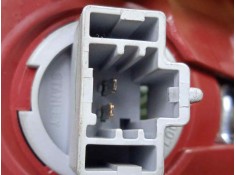 Recambio de piloto trasero derecho interior para mazda 3 berlina (bk) 1.6 cd diesel cat referencia OEM IAM SINREFERENCIA 04-07 - 2