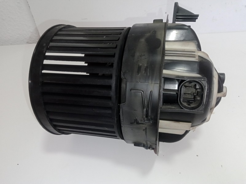 Recambio de motor calefaccion para peugeot 308 1.6 hdi fap cat (9hz / dv6ted4) referencia OEM IAM T1000588K  