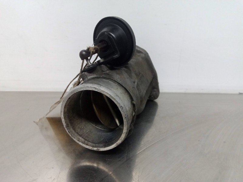 Recambio de caja mariposa para audi a6 berlina (4b2) 2.5 v6 24v tdi referencia OEM IAM 4B0145950  