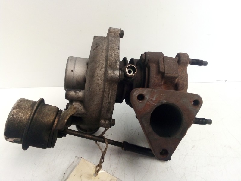 Recambio de turbocompresor para volkswagen polo berlina (6n2) 1.4 tdi referencia OEM IAM 045145701  