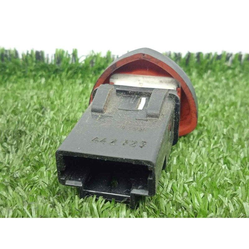 Recambio de warning para renault clio ii fase ii (b/cb0) 1.4 16v referencia OEM IAM   