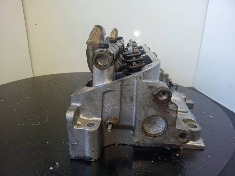 Recambio de culata para chrysler voyager (es) 3.3 cat referencia OEM IAM 4448015  S73