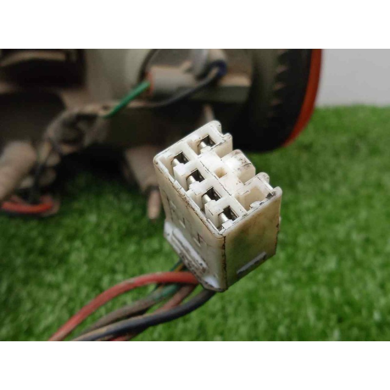 Recambio de piloto trasero izquierdo para kia sephia ll 1.6 cat referencia OEM IAM  00-03 4.PUERTAS