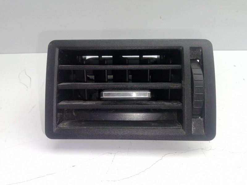 Recambio de rejilla aireadora para ford kuga (cbv) 2.0 tdci cat referencia OEM IAM 3M51R018B08AFW  