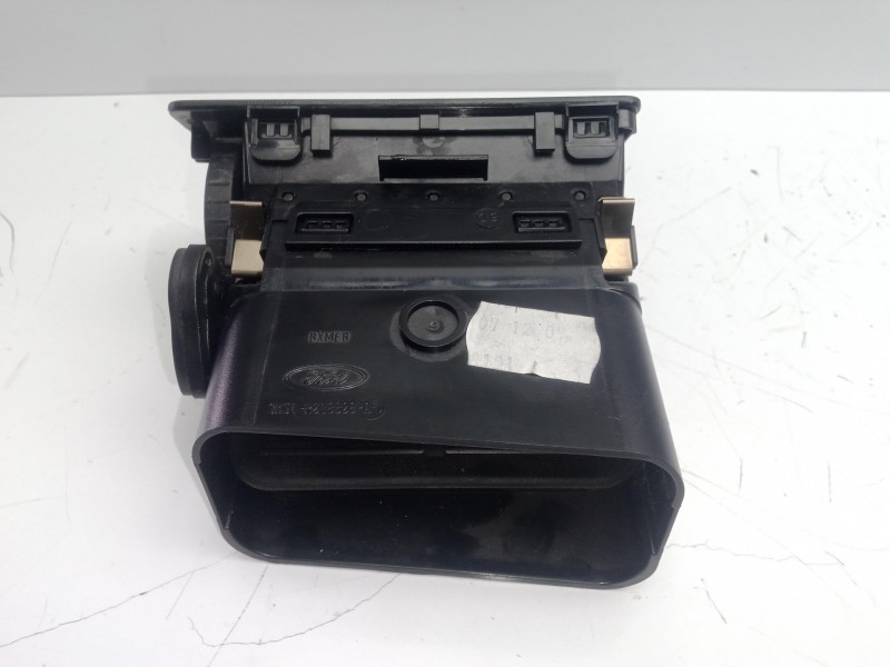 Recambio de rejilla aireadora para ford kuga (cbv) 2.0 tdci cat referencia OEM IAM 3M51R018B08AFW  