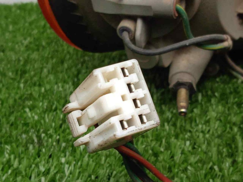 Recambio de piloto trasero derecho para kia sephia ll 1.6 cat referencia OEM IAM  00-03 4.PUERTAS