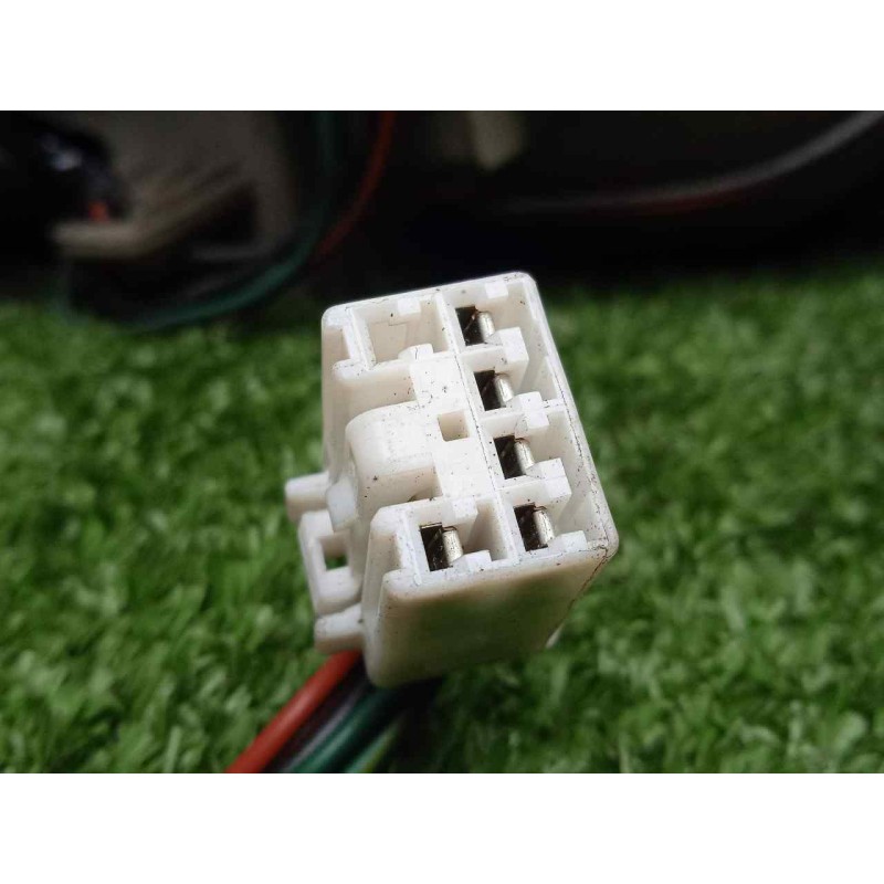 Recambio de piloto trasero derecho para kia sephia ll 1.6 cat referencia OEM IAM  00-03 4.PUERTAS