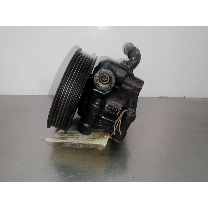 Recambio de bomba servodireccion para ford focus berlina (cak) 1.8 tdci cat referencia OEM IAM 3JB0303  