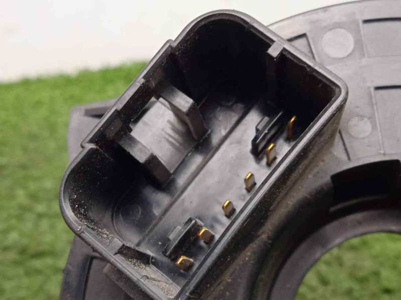 Recambio de anillo airbag para seat ibiza (6l1) 1.9 tdi referencia OEM IAM 15375756-283396  