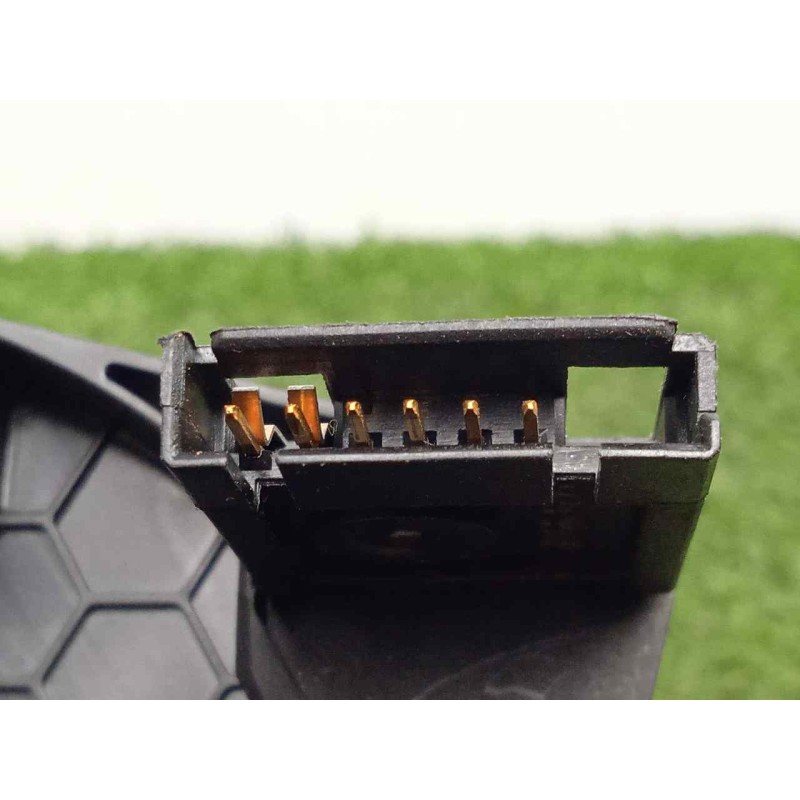 Recambio de anillo airbag para seat ibiza (6l1) 1.9 tdi referencia OEM IAM 15375756-283396  