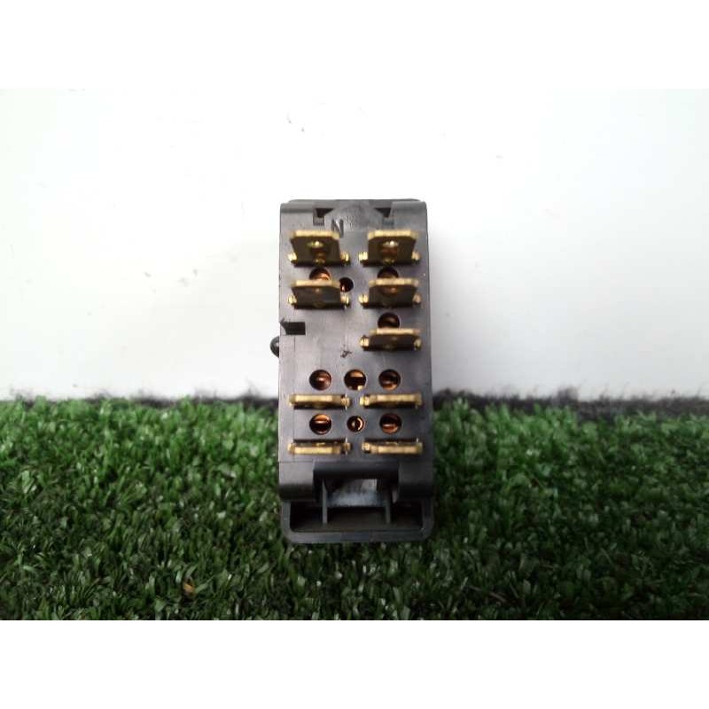 Recambio de warning para renault 19 hatchback (b/c53) 1.8 referencia OEM IAM  2.SERIE 