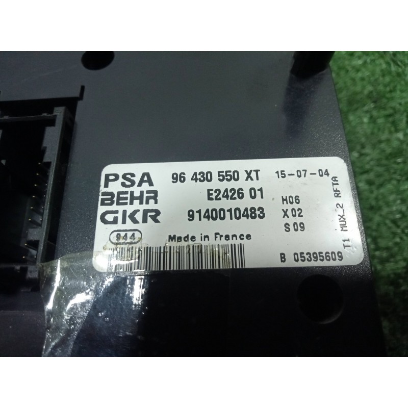 Recambio de mando climatizador para peugeot 206 4-trg. referencia OEM IAM 96430550XT-E242601-9140010483  