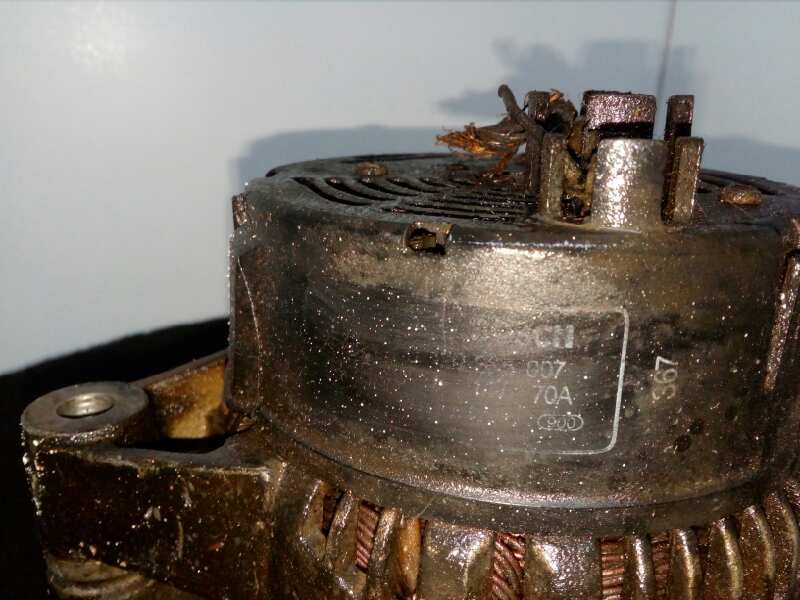 Recambio de alternador para citroën zx 1.4 referencia OEM IAM 9638279780 BOSCH 70A