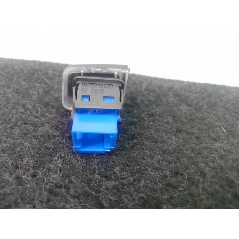 Recambio de warning para peugeot 208 1.2 12v vti referencia OEM IAM 96750916ZD  