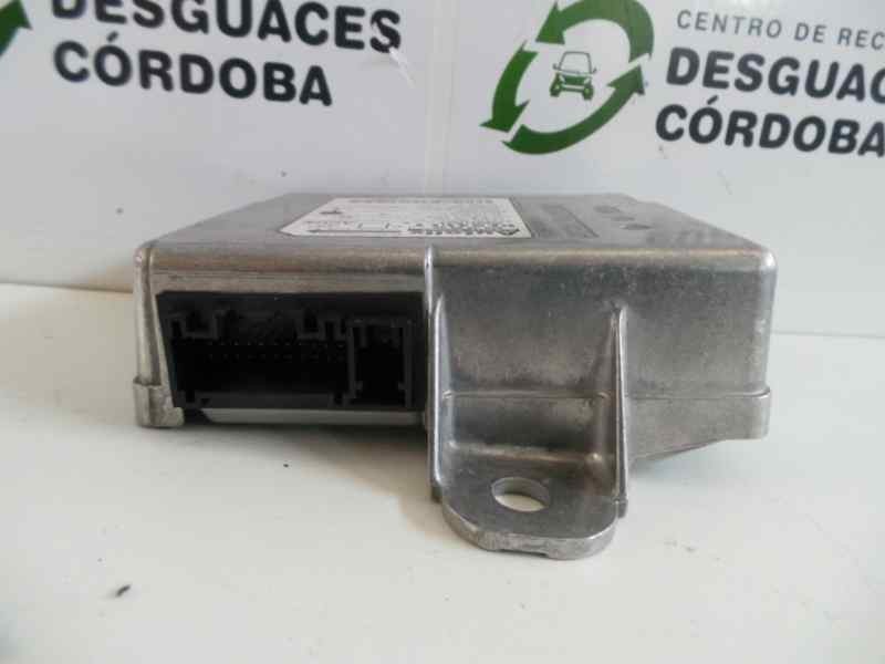 Recambio de centralita airbag para renault megane ii berlina 5p referencia OEM IAM 605489900-8200412029B AUTOLIV 