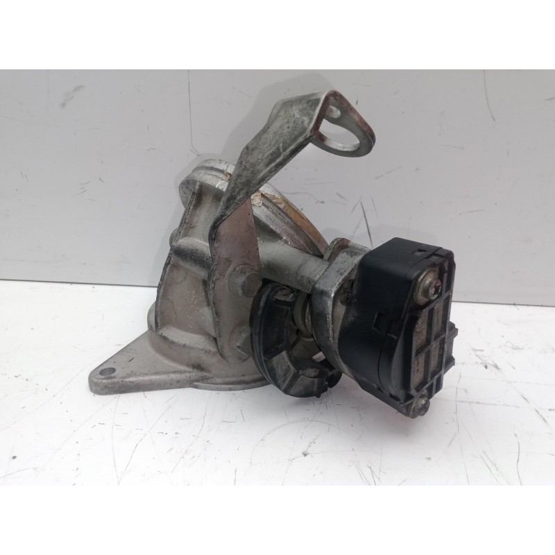 Recambio de caja mariposa para bmw serie 5 berlina (e39) 2.5 24v cat referencia OEM IAM 13631703562  