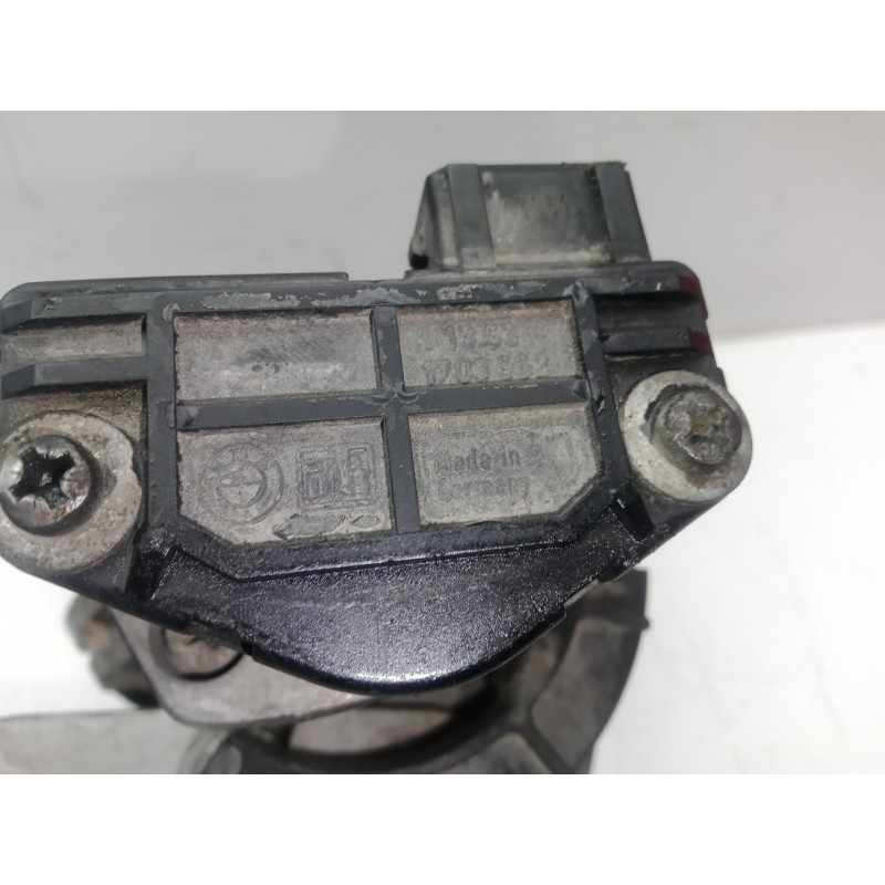Recambio de caja mariposa para bmw serie 5 berlina (e39) 2.5 24v cat referencia OEM IAM 13631703562  