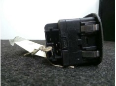 Recambio de mando elevalunas delantero izquierdo para peugeot 206 berlina 1.4 referencia OEM IAM  6 PINES CENTRAL FRENO MANO DOS 2