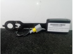 Recambio de enganche cinturon delantero izquierdo para peugeot 208 1.2 12v vti referencia OEM IAM 24019AFU   2