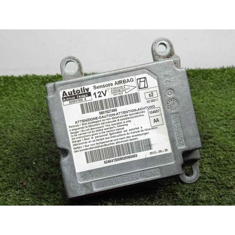 Recambio de centralita airbag para iveco daily furgón 2.3 diesel referencia OEM IAM 624641500A-5801527499  