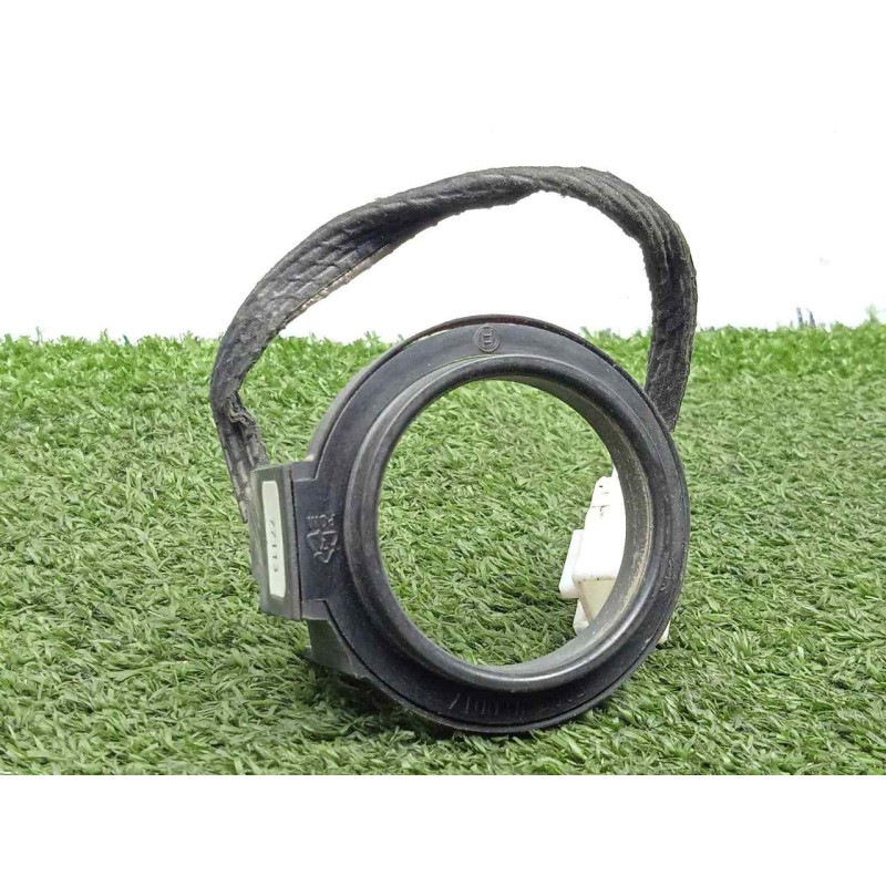 Recambio de antena para mitsubishi carisma berlina 4 (da0) 1.9 turbodiesel referencia OEM IAM MR309697 ANTENA.LLAVE.CONTACTO 