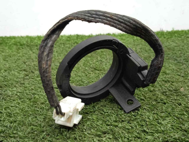 Recambio de antena para mitsubishi carisma berlina 4 (da0) 1.9 turbodiesel referencia OEM IAM MR309697 ANTENA.LLAVE.CONTACTO 