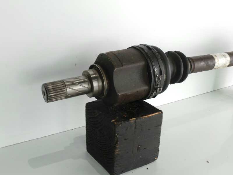 Recambio de transmision delantera izquierda para renault megane ii berlina 5p 1.5 dci diesel referencia OEM IAM   L675MM