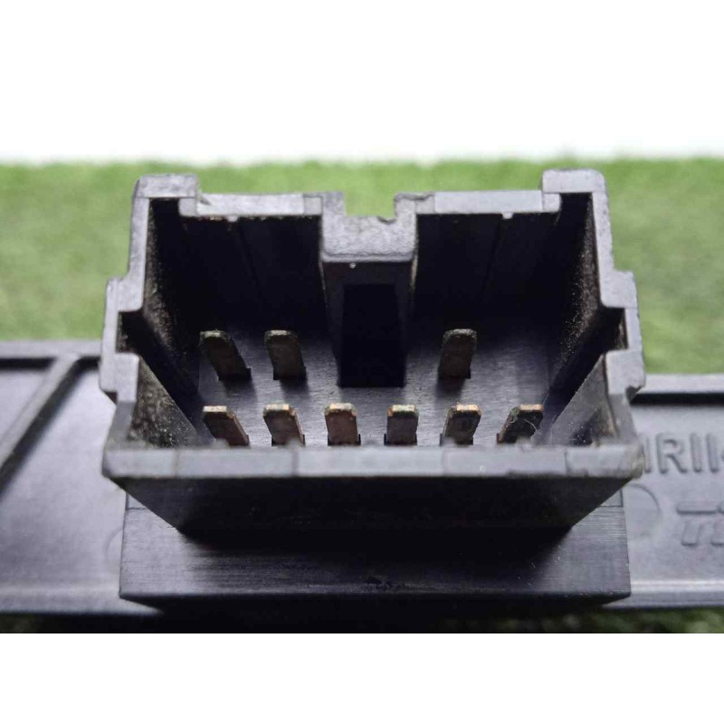 Recambio de warning para mitsubishi carisma berlina 4 (da0) 1.9 turbodiesel referencia OEM IAM MR114083  