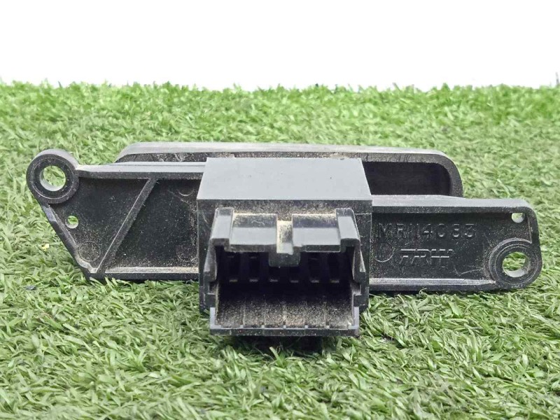 Recambio de warning para mitsubishi carisma berlina 4 (da0) 1.9 turbodiesel referencia OEM IAM MR114083  