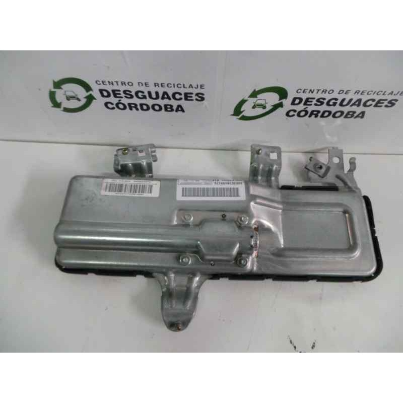 Recambio de airbag lateral delantero izquierdo para mercedes-benz clase c (w203) berlina referencia OEM IAM A2038602105  