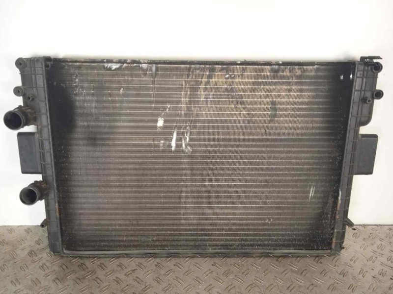 Recambio de radiador agua para iveco daily caja cerrada (1999 =>) 2.8 diesel cat referencia OEM IAM  440X650X27 