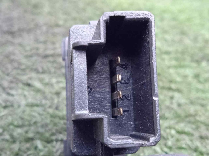 Recambio de interruptor para iveco daily furgón 2.3 diesel referencia OEM IAM 69500499-5801450325 CIERRE 