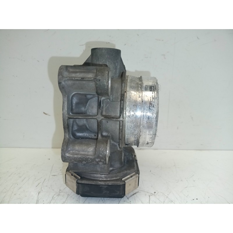 Recambio de caja mariposa para opel astra j lim. 1.6 cdti dpf referencia OEM IAM 55570009  