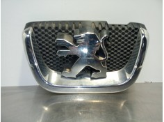 Recambio de rejilla paragolpes central para peugeot 407 sw 2.0 16v cat (rfj / ew10a) referencia OEM IAM   