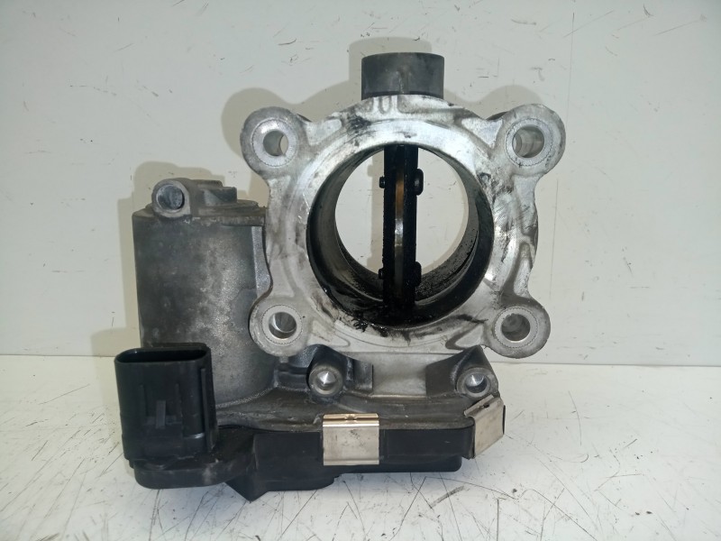 Recambio de caja mariposa para opel astra j lim. 1.6 cdti dpf referencia OEM IAM 55570009  