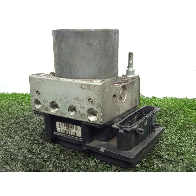 Recambio de abs para fiat stilo (192) 1.4 referencia OEM IAM 0265800560-0265231806-51778818 BOSCH 