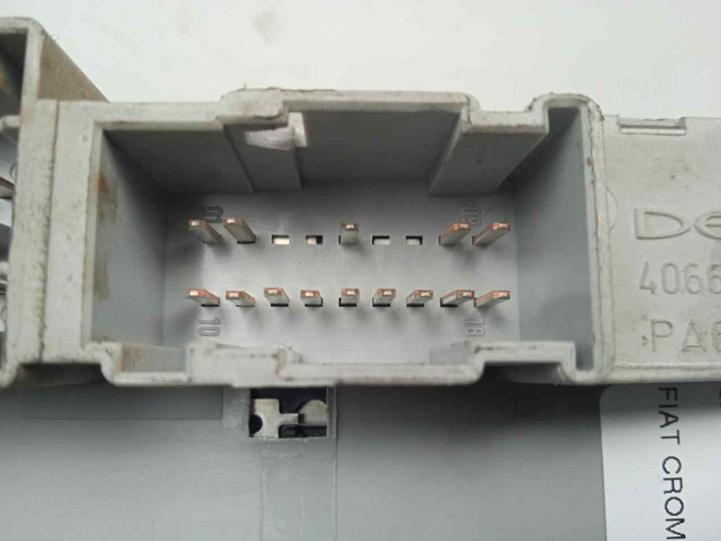 Recambio de caja reles / fusibles para fiat croma (194) 1.9 jtd 16v cat referencia OEM IAM 46846745-46846745CPL  