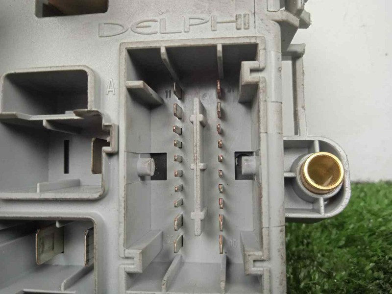Recambio de caja reles / fusibles para fiat croma (194) 1.9 jtd 16v cat referencia OEM IAM 46846745-46846745CPL  
