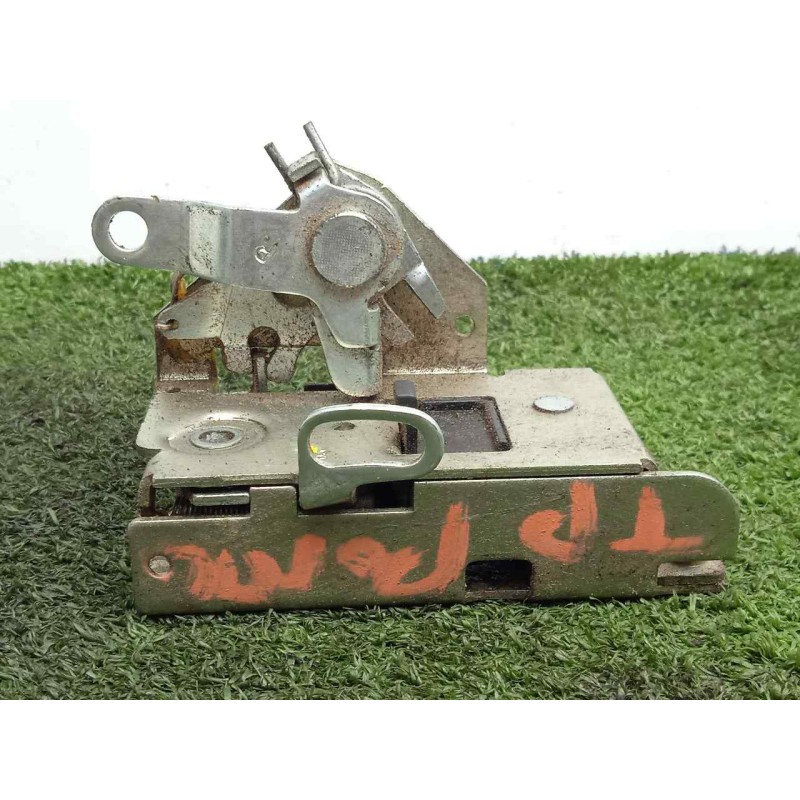 Recambio de cerradura maletero / porton para iveco daily furgón 2.3 diesel referencia OEM IAM 500329770  