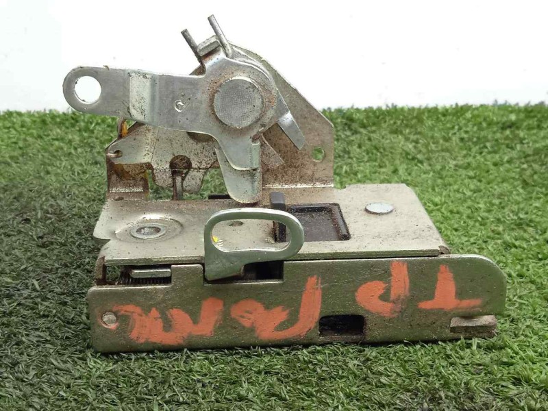 Recambio de cerradura maletero / porton para iveco daily furgón 2.3 diesel referencia OEM IAM 500329770  