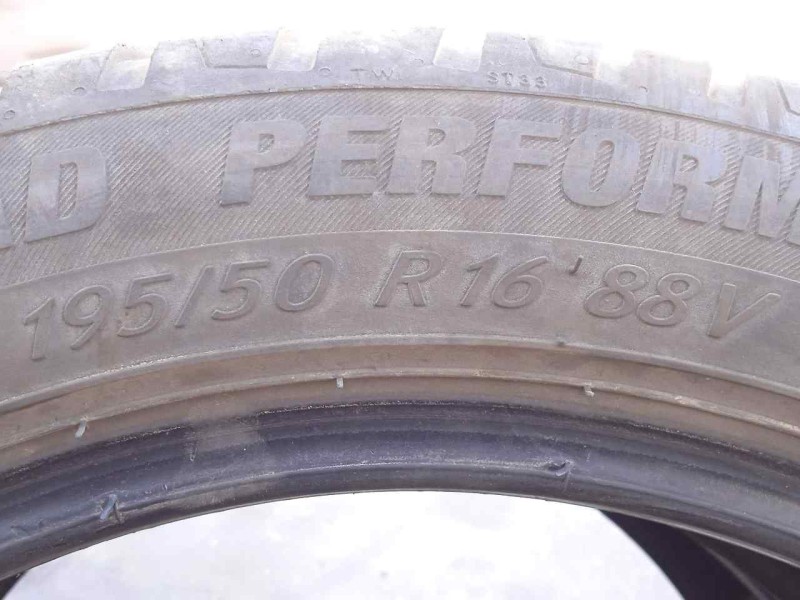 Recambio de pareja neumaticos para renault clio iii 1.5 dci diesel cat referencia OEM IAM 195/50R16-88V 88V KORMORAN