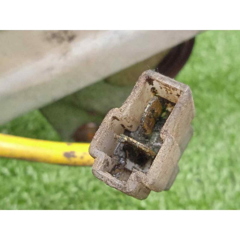 Recambio de elevalunas trasero derecho para mitsubishi montero (l040) 2.5 turbodiesel referencia OEM IAM  ELECTRICO 2.PINES